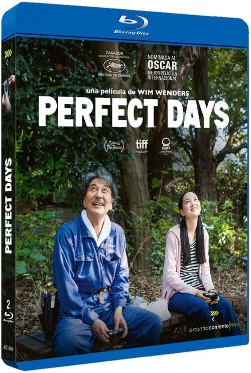 Perfect Days (2023)