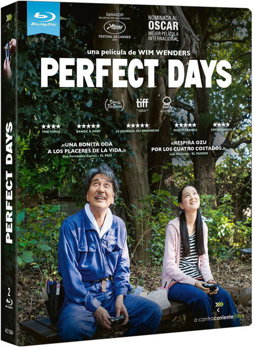 Perfect Days (2023)